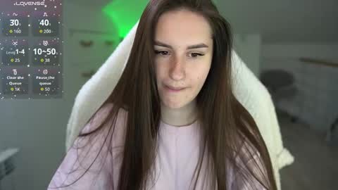 Lizi-Fox online show from October 18, 11:33 am