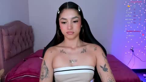 Snapshot of lizzie_corner chatting on May 23, 1:00 am Lizzie online show from May 23, 1:00 am