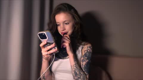 Snapshot of lizziesweety chatting on May 17, 11:01 pm liza liza liza online show from May 17, 11:01 pm