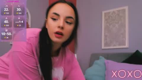 Lizzy online show from March 23, 6:01 pm