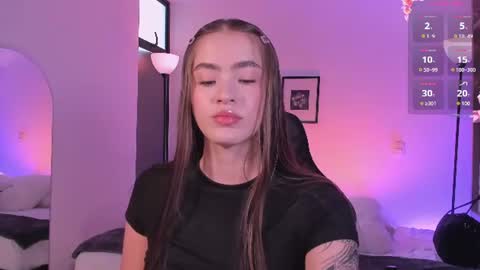 Lizzy Colins online show from June 23, 7:34 pm