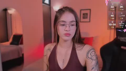 Lizzy Colins online show from July 12, 3:25 pm