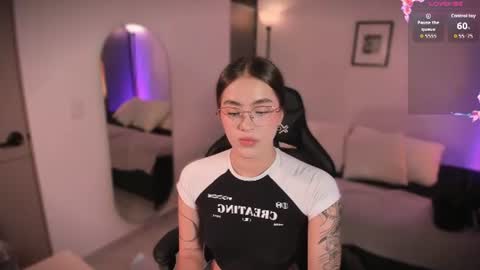 Lizzy Colins online show from August 1, 7:24 pm