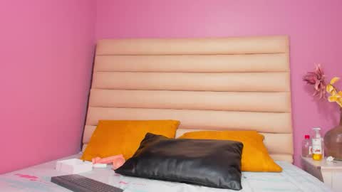 LizzySato online show from September 10, 9:04 pm