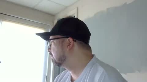 Snapshot of lj345689 chatting on February 9, 1:59 pm lj345689 online show from February 9, 1:59 pm