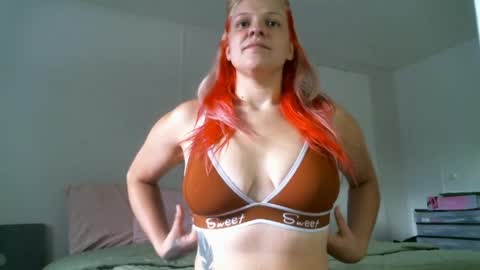 Lillac online show from May 28, 5:32 pm