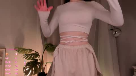 Snapshot of llkadream chatting on October 12, 7:29 am Arina online show from October 12, 7:29 am