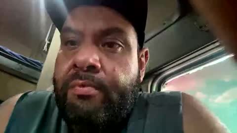 Snapshot of lobovrgagruesa chatting on March 5, 10:28 pm lobovrgagruesa online show from March 5, 10:28 pm