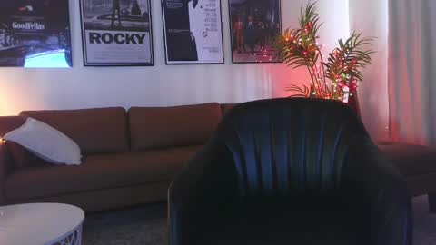 lockdownlove online show from January 9, 3:34 pm