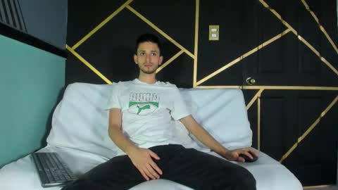 Logan Rogers online show from September 24, 2:09 pm