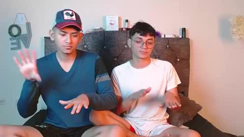 logan_willyams_ online show from September 29, 9:30 pm
