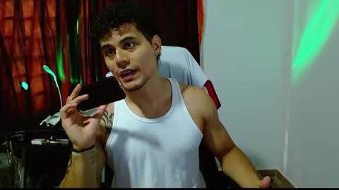 Snapshot of loganandrwz chatting on March 10, 8:03 pm Loganandrwz online show from March 10, 8:03 pm