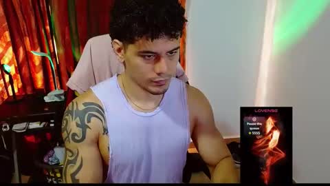 Snapshot of loganandrwz chatting on April 3, 6:50 pm Loganandrwz online show from April 3, 6:50 pm