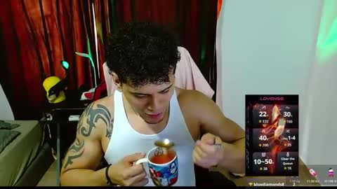 Snapshot of loganandrwz chatting on April 6, 9:16 pm Loganandrwz online show from April 6, 9:16 pm