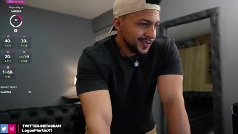 loganmartinx online show from February 6, 12:26 am