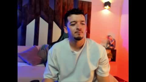 Logan Wolf online show from March 3, 4:29 am