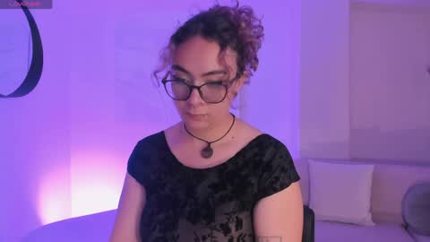 Loise online show from May 15, 3:35 am