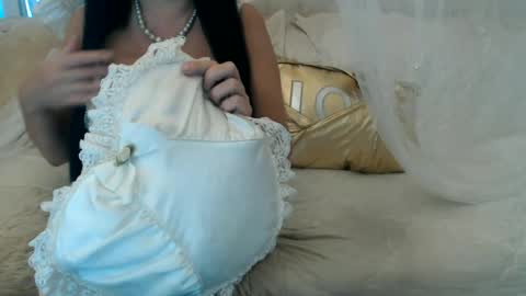 Snapshot of lokagold chatting on July 5, 6:09 am Lilu online show from July 5, 6:09 am