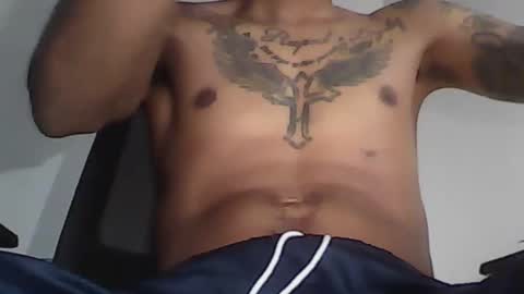 Snapshot of lokitocrazy17 chatting on December 3, 4:27 pm lokitocrazy17 online show from December 3, 4:27 pm