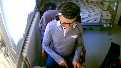 lokoum39 online show from April 23, 6:10 pm