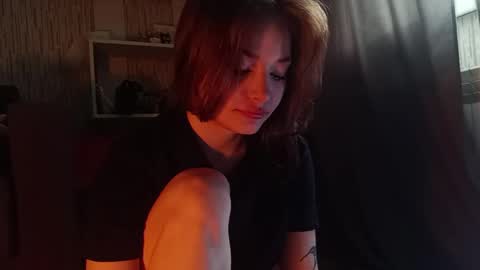 lola online show from April 28, 7:24 am