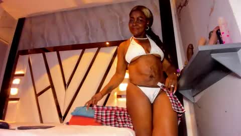 Lola online show from March 11, 11:49 am