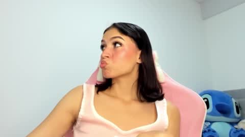 Snapshot of lola_kamila chatting on February 22, 3:45 am Lola Kamila online show from February 22, 3:45 am