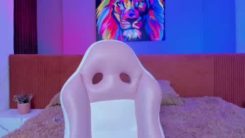 lola_sweeet18 online show from July 1, 10:06 am