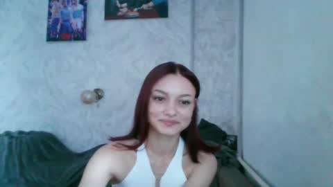 Snapshot of lola_sweetglow chatting on June 24, 8:02 am lola_sweetglow online show from June 24, 8:02 am