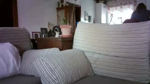 Snapshot of lolahueso chatting on November 9, 9:18 am LOLA HUESO y ERIC online show from November 9, 9:18 am