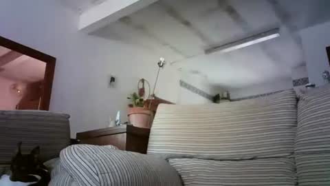 Snapshot of lolahueso chatting on November 13, 9:30 am LOLA HUESO y ERIC online show from November 13, 9:30 am