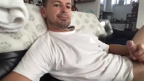 Snapshot of lolal0v3 chatting on May 19, 10:49 pm cumsquatterz online show from May 19, 10:49 pm
