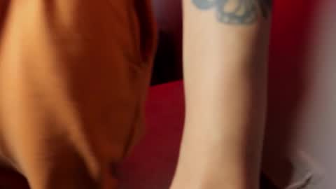 Lola online show from March 17, 7:12 am