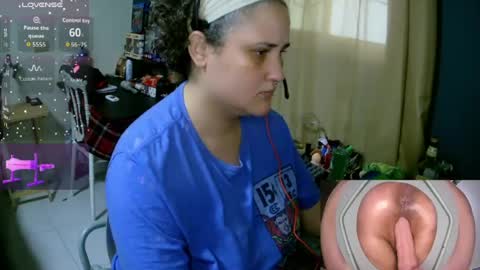 lolalicious7583 online show from June 22, 8:39 pm