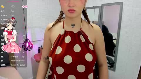 LOLA online show from September 13, 3:06 am
