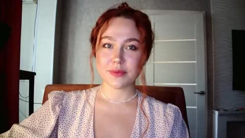 Lola online show from September 20, 12:06 pm