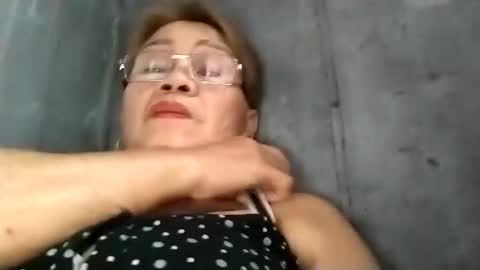 tey online show from January 31, 8:43 am