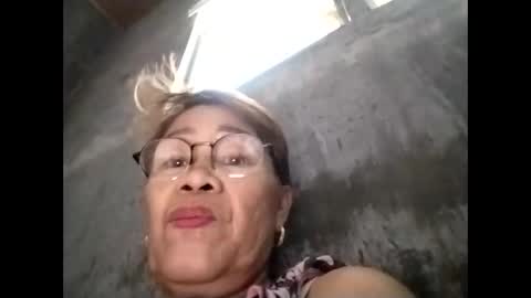 tey online show from November 2, 4:04 am