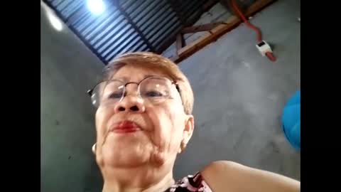 tey online show from November 28, 10:56 pm