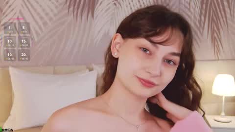 Lola online show from September 9, 1:49 am