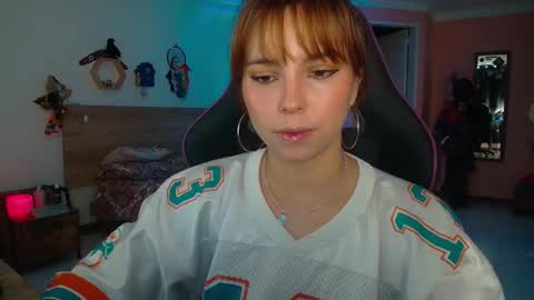 Lola doll online show from October 22, 4:18 pm