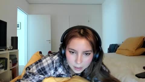 Lola doll online show from April 13, 3:06 pm