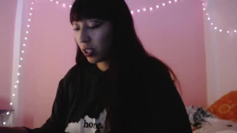 Lolita  online show from March 5, 2:36 am