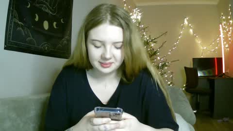 Lilly online show from January 11, 7:16 pm