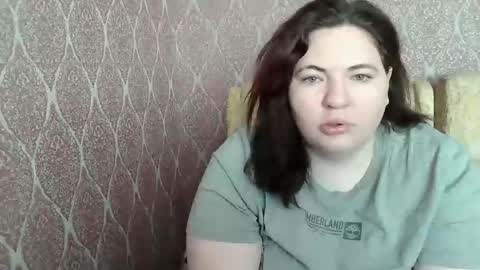 Snapshot of lollynomeltyx chatting on April 5, 7:49 am LollyNomeltyX online show from April 5, 7:49 am