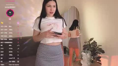 Cindy online show from September 28, 2:22 pm