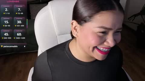 loly_marce online show from November 28, 10:01 pm