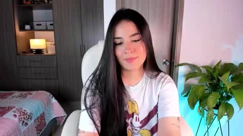 Sarah online show from January 12, 4:29 am