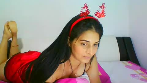 estehfania online show from December 18, 2:21 am