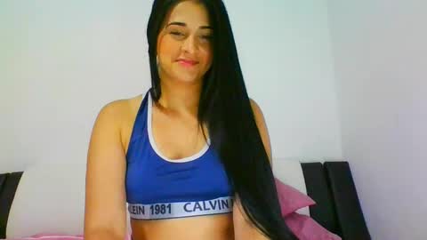 estehfania online show from January 24, 11:45 pm